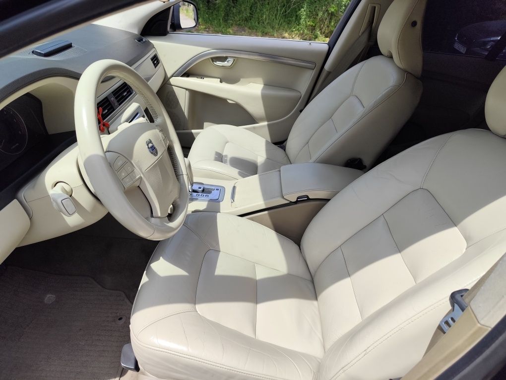 Volvo S80 2.4 D5