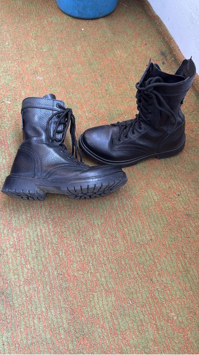 Продам берцы цена договорная