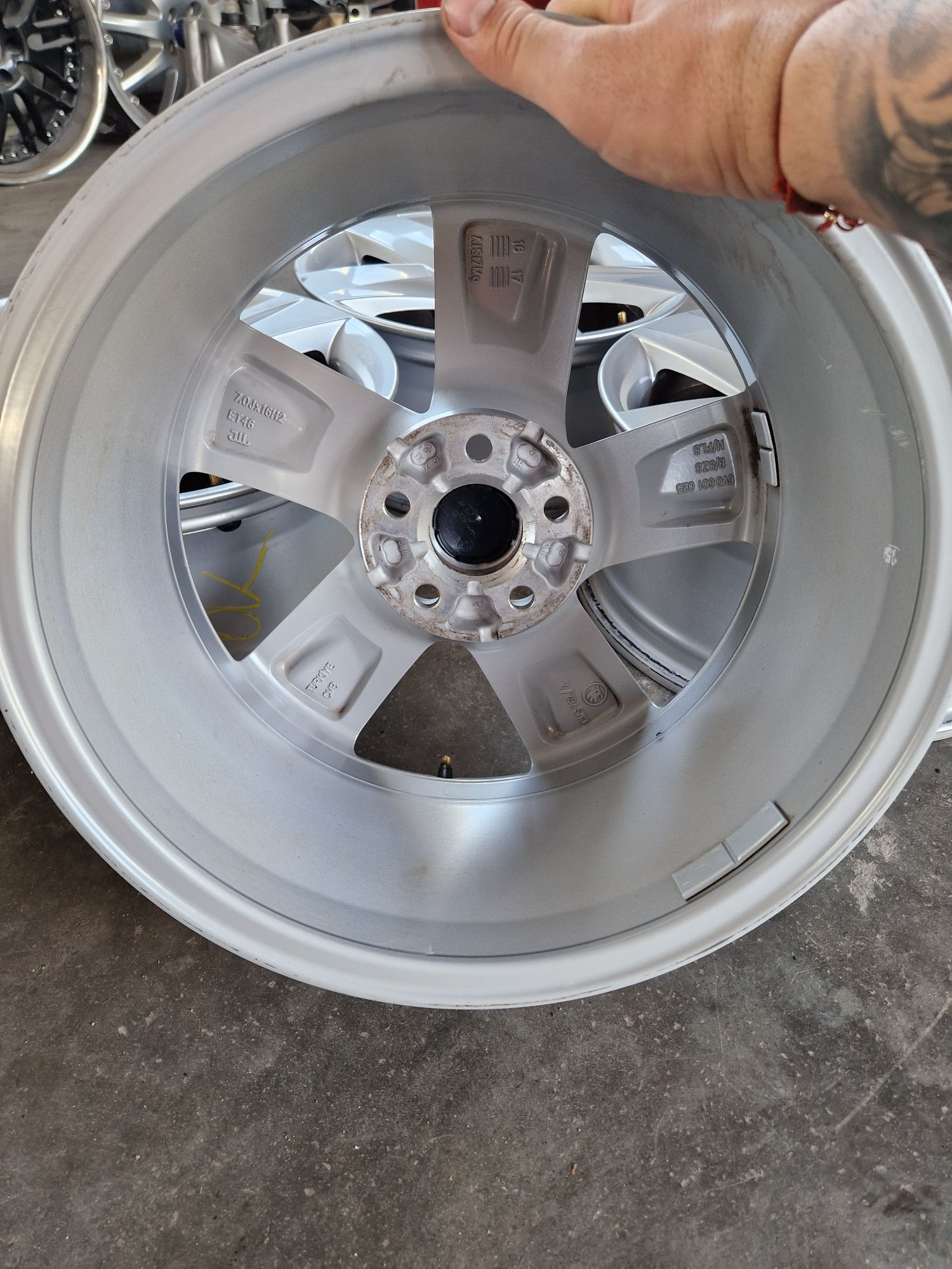16 цола джанти 5x100 2016г. За SKODA-VW-AUDI-SEAT