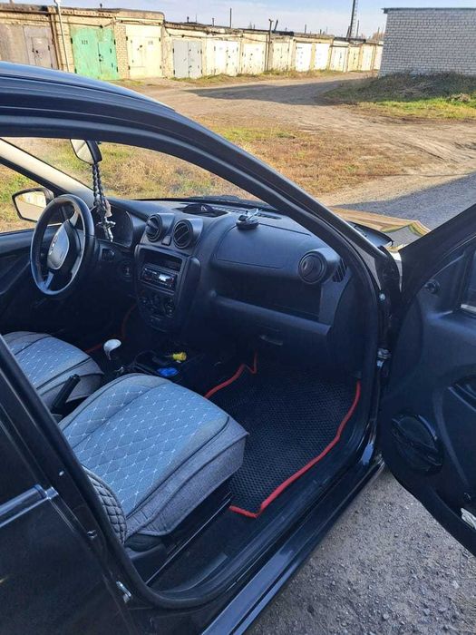 Лада Гранта хетчбек