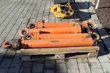 cilindru hidraulic pentru excavator atlas 1302