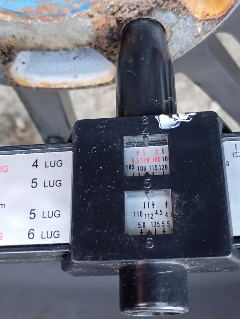 Джанти с гуми Brock 18цола 5х112