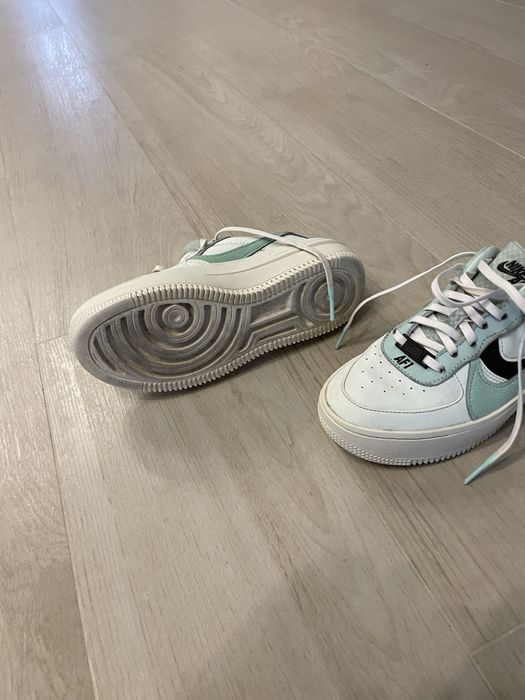 Nike Air Force 1