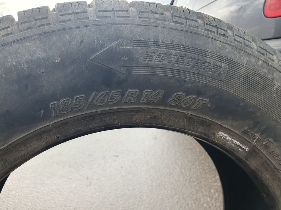 Зимни гуми 185/65/14 2бр