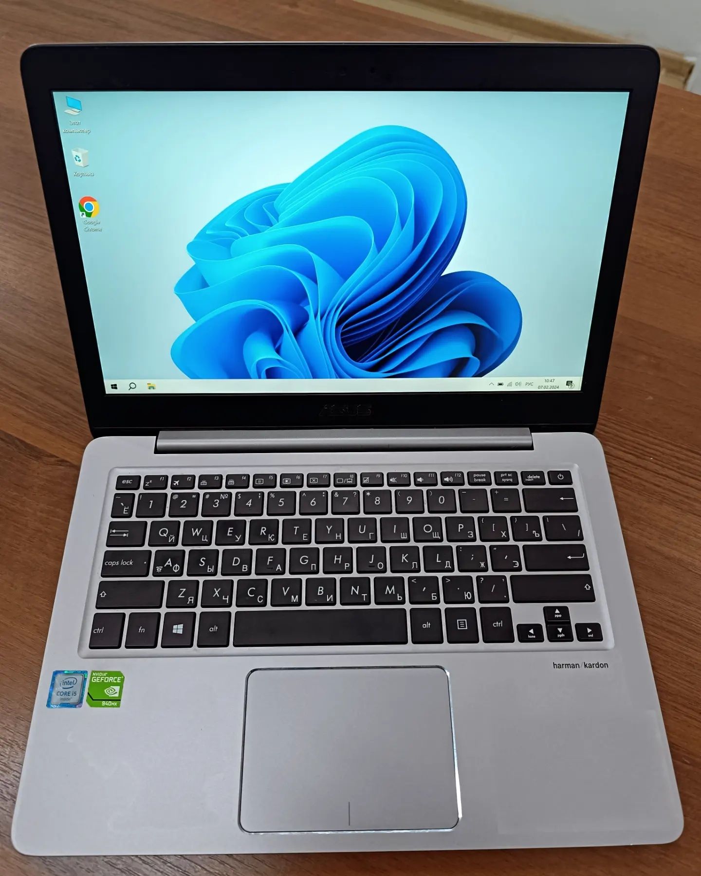 Ультратонкий Ноутбук ASUS  Zenbook UX310UQ