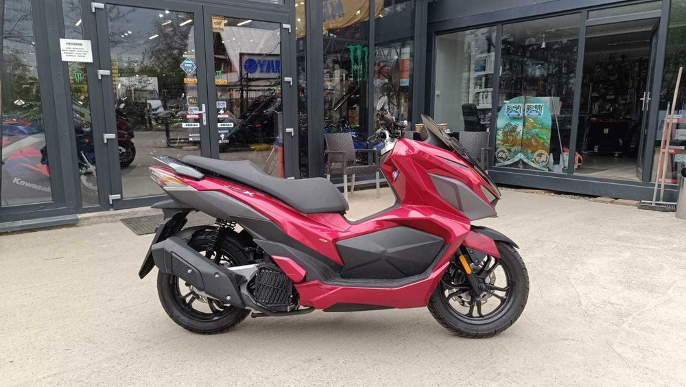 Scuter SYM JetX 125 CBS rulat 296km- se conduce cu B
