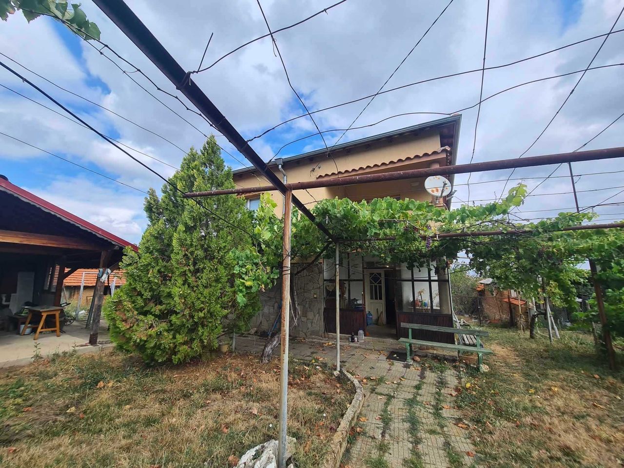 Продава се Къща в с. Тънково, Област Хасково - 180 кв.м за 340 €/кв.м - Снимка #2