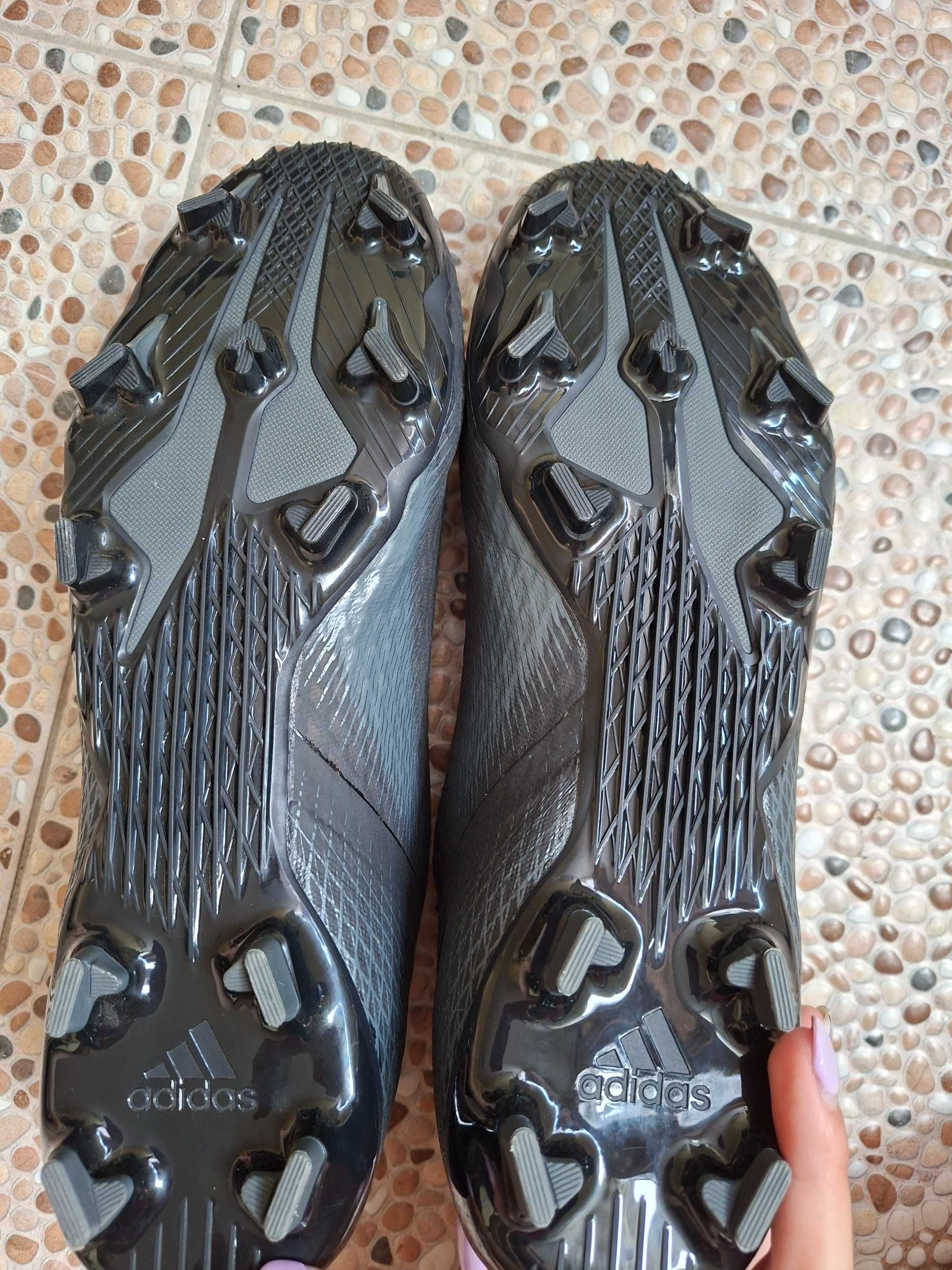 Оригинални бутонки Adidas размер 44 2/3