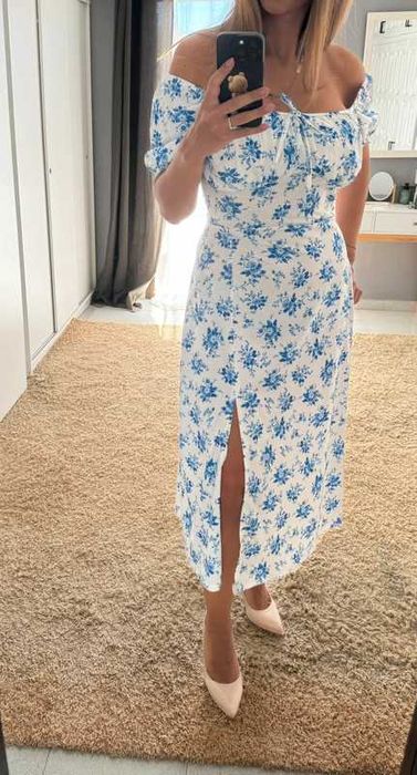 Лятна рокля на цветчета