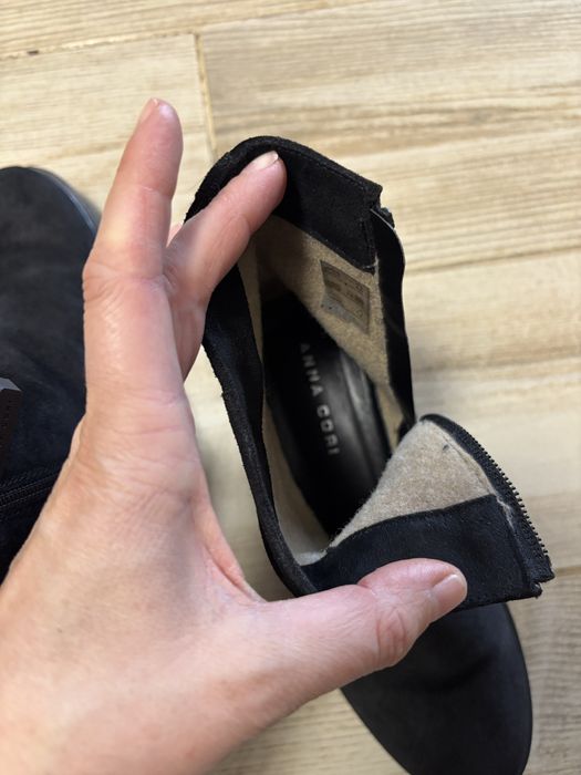 Ghete piele intoarsa Anna Cori