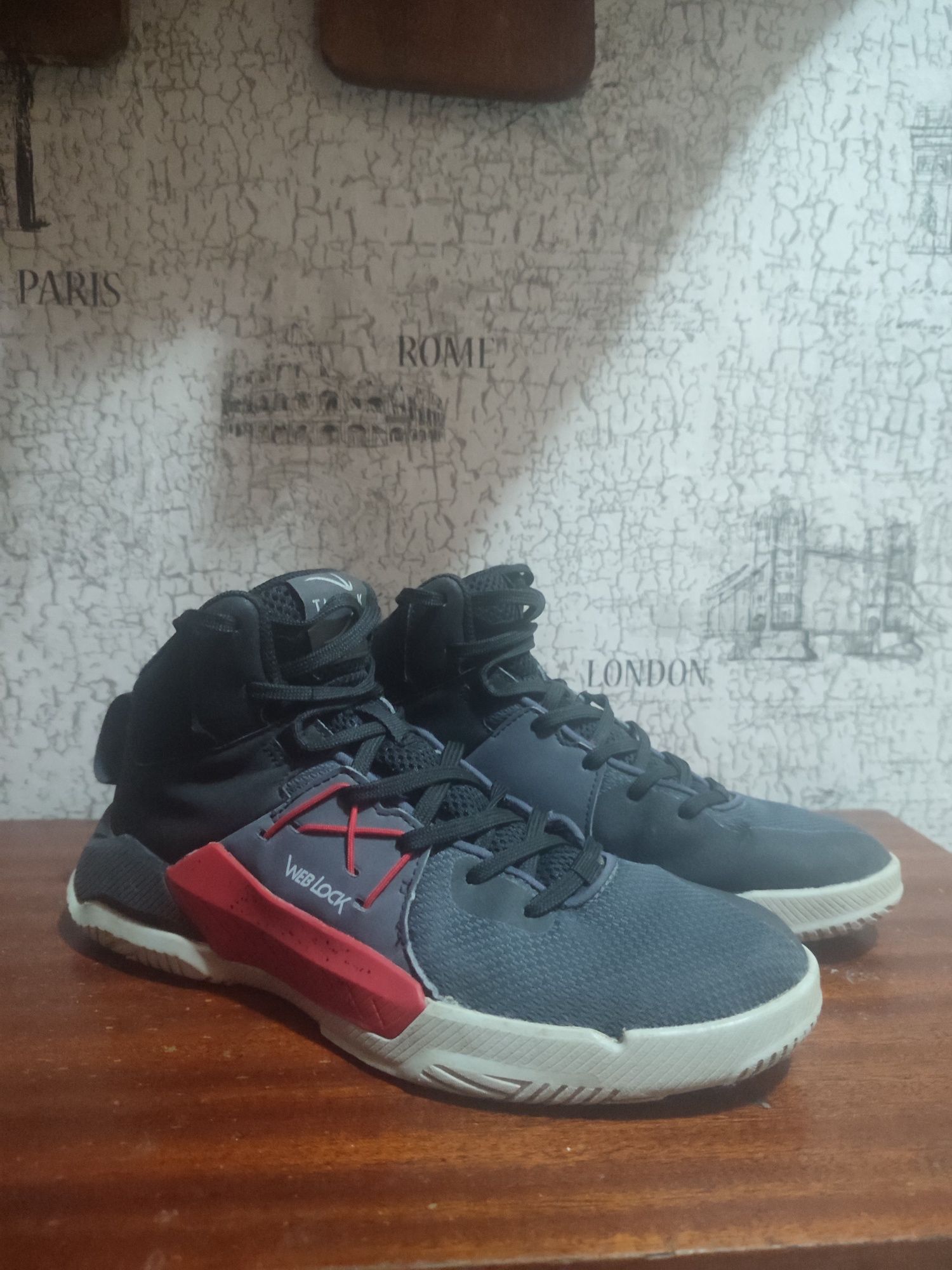 Teen кецове и Обувки Adidas Terrex