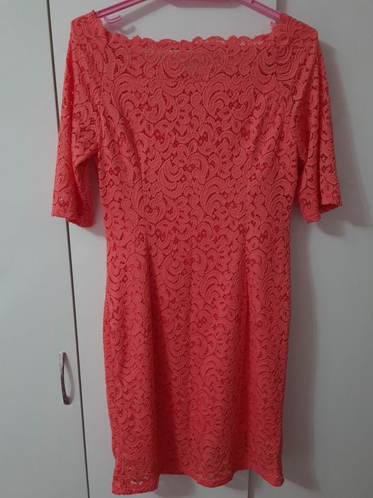 Рокля цвят корал. Orsay