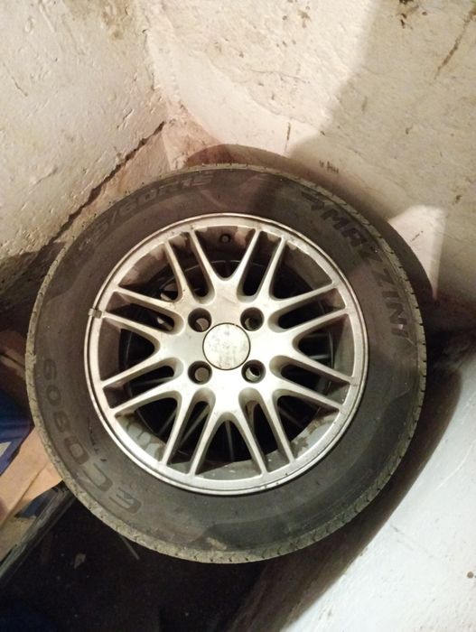 Ford focus mk1 2004 benzina 1,6.