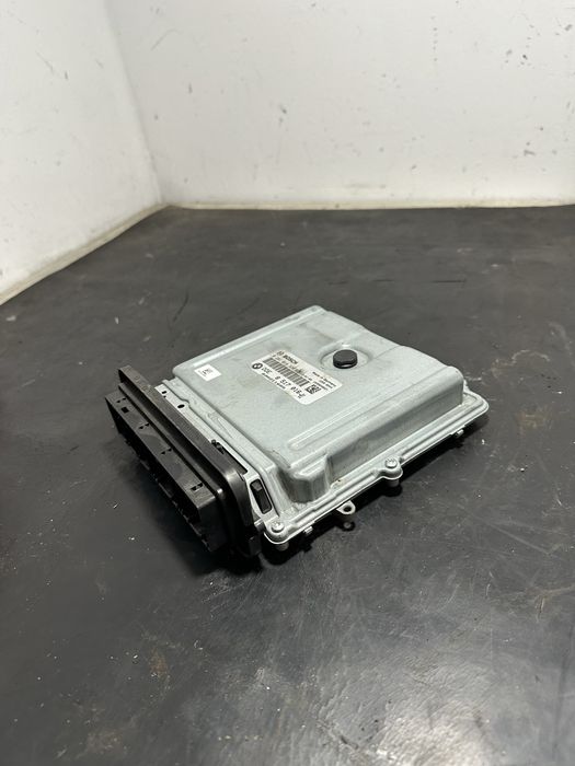 Calculator motor ECU BMW X5 E70 4.0 diesel 306cp 3.0 biturbo 8517016