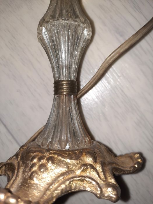 Настольные латунный светильник отдаю дёш