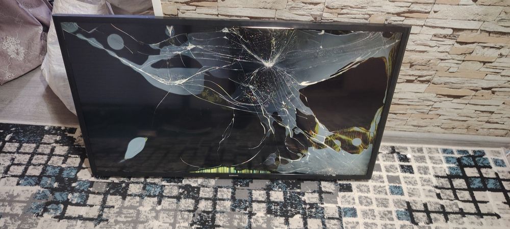 Telivizor zapchastka 40 talik smart