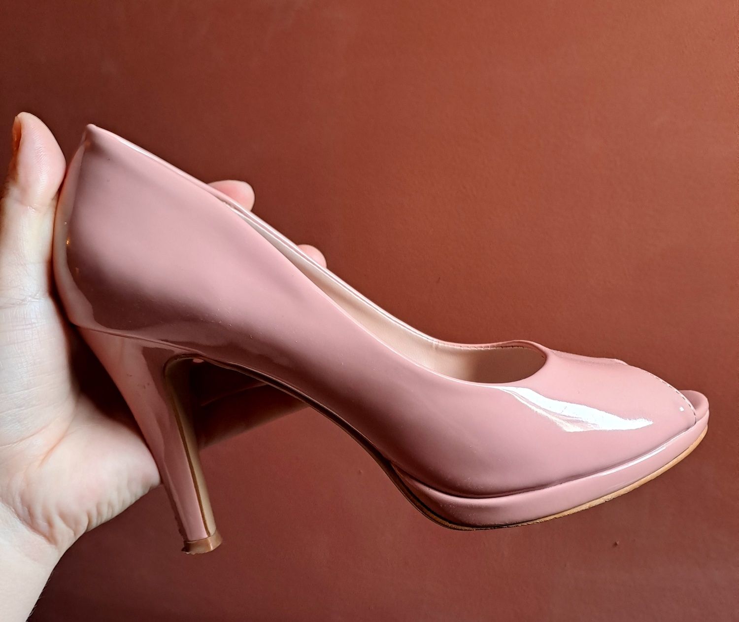 Pantofi de lac culoare roz pantofi dama retro peep toe sandale roz