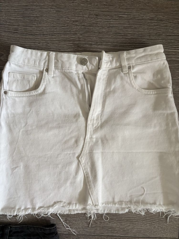 Zara LCW, Sinsay поли къси панталонки М
