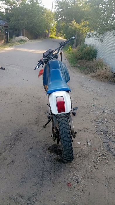 Vand honda xl de 600 4t fac si schimb cu scutere sau cu cross