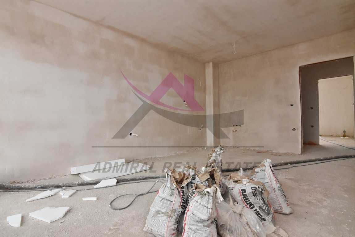 Продава се Двустаен апартамент в Варна, Изгрев - 65 кв.м за 1585 €/кв.м - Снимка #2