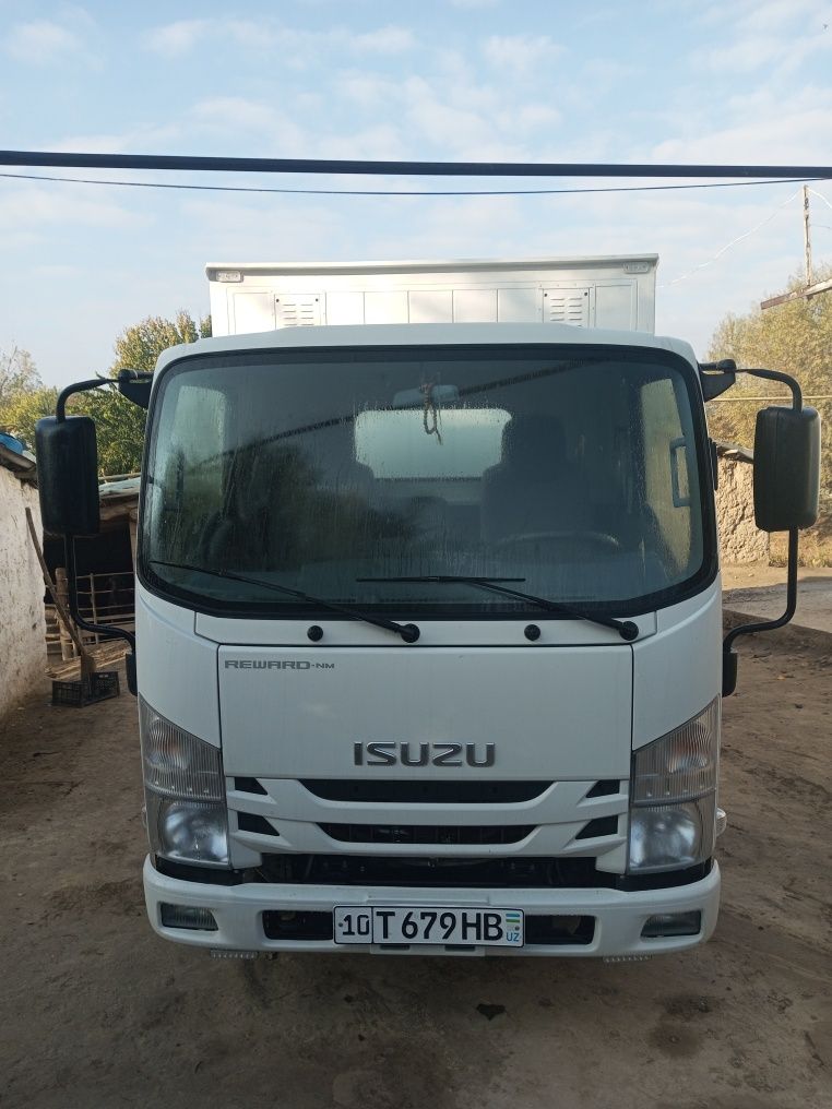 Isuzi NPR77 kraskasi toza