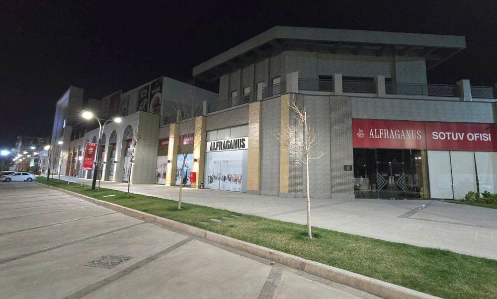 Продается не жилое помещение магазин 61 м2 ТЦ "Альфраганус"