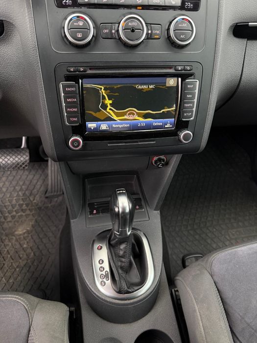 Volkswagen Touran Automat DSG 7 Locuri