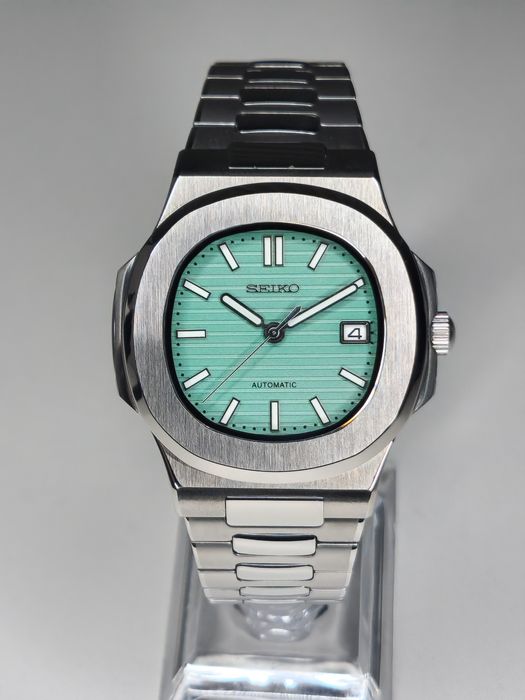 Seiko Mod  Nautilus Tiffany Blue Dial