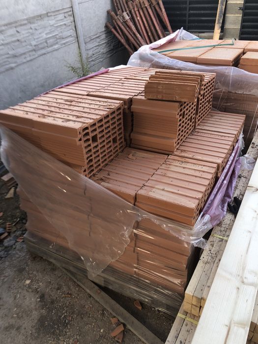 Caramida Porotherm Robust si caramida porotherm tip biscuiti subtire