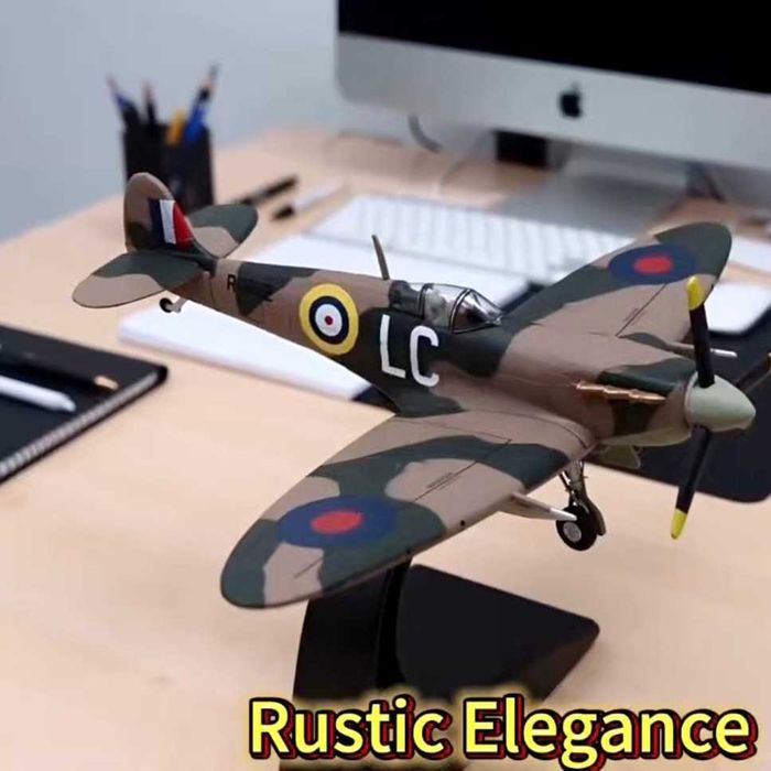 Macheta avion metalica Spitfire scara 1:72