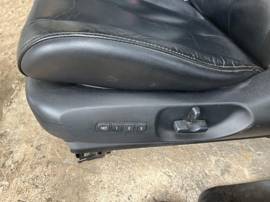 На части Mazda CX7 CX-7 Facelift 2.2CD Салон кожа електрически подгрев