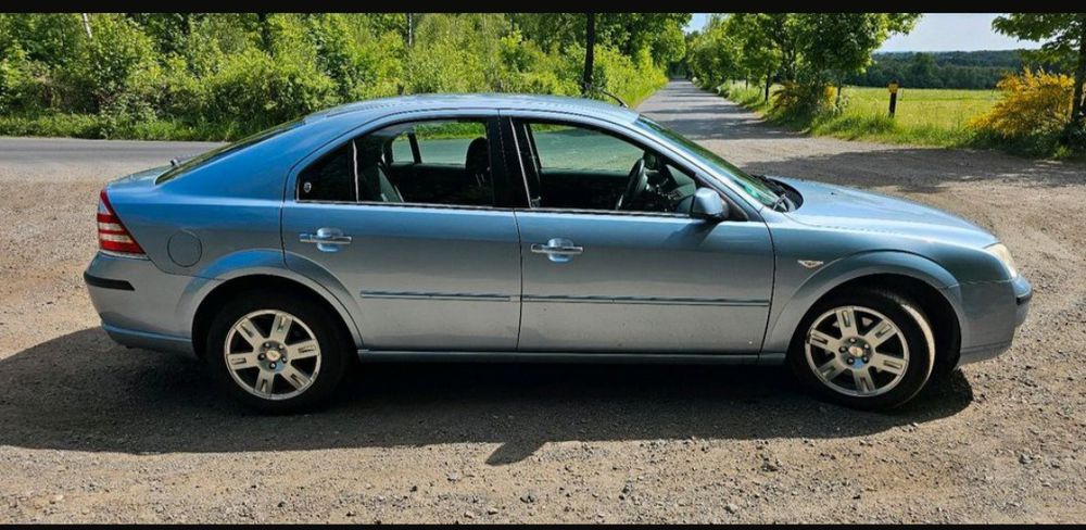Vând un Ford Mondeo MK3 SCI