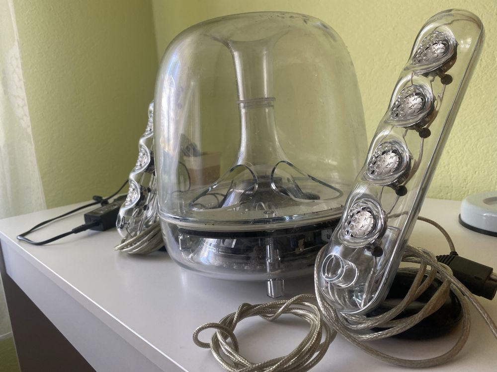 Sistem Harman Kardon Soundsticks 2.1