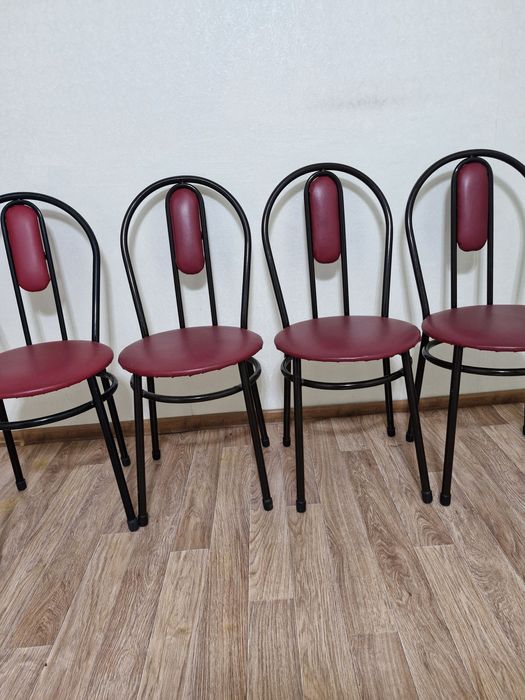 Продам  Ковёр  1,6 на 2,30