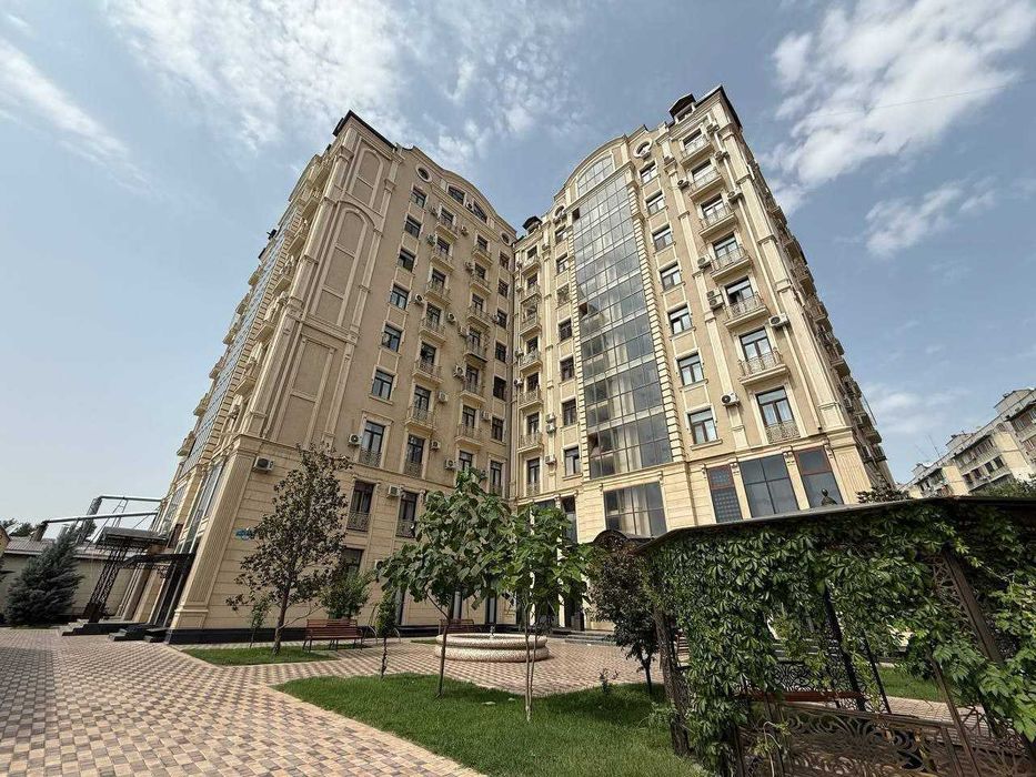 5-комнатная в ЖК «Mirabad Palace» потолки 4.5м ID: 3752