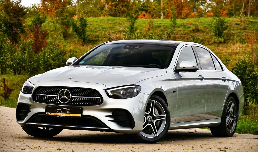 Mercedes-Benz E Mercedes-Benz E 300 9G-Tronic "AMG Line"