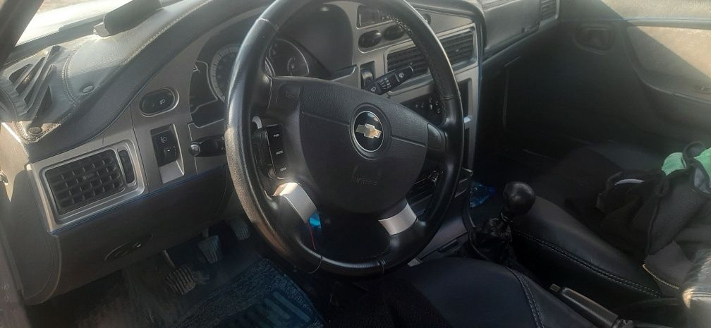 Chevrolet nexia 2
