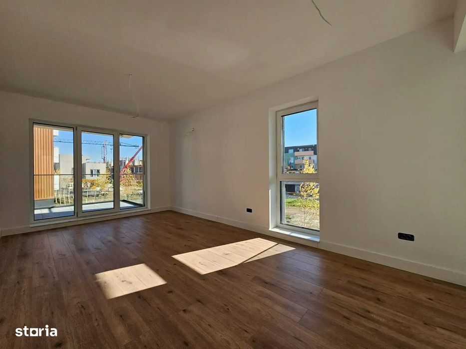 Apartament 4 camere Lux / Piscina / Spatii Verzi /Preturi Negociabile