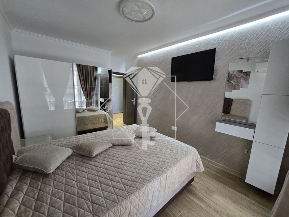 Продава се Двустаен апартамент в Пловдив, Христо Смирненски - 76 кв.м за 2303 €/кв.м - Снимка #3