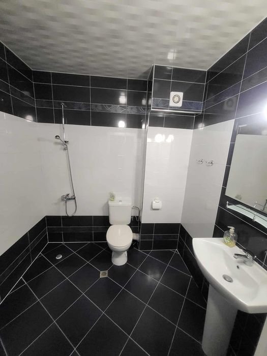 Дава се под наем Тристаен апартамент в София, Център - 96 кв.м за 749 € - Снимка #5