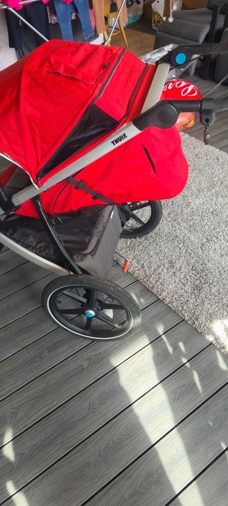 Thule urban glide 2 детска количка