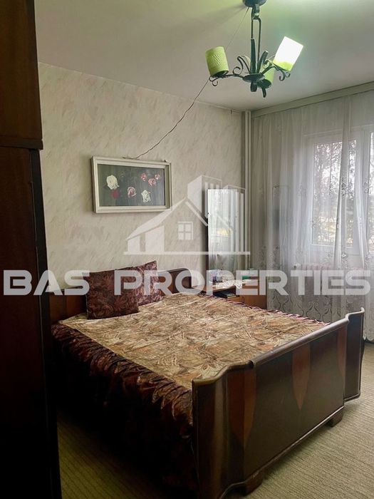 3-стаен в София-Връбница 1 площ 80