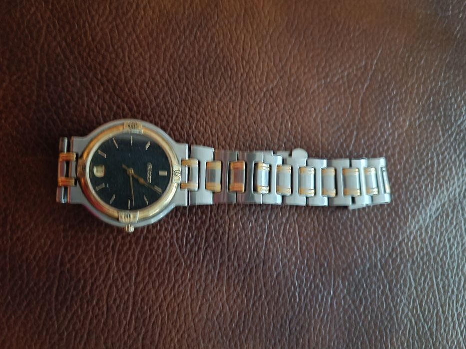 Ръчен  мъжки часовник Gucci