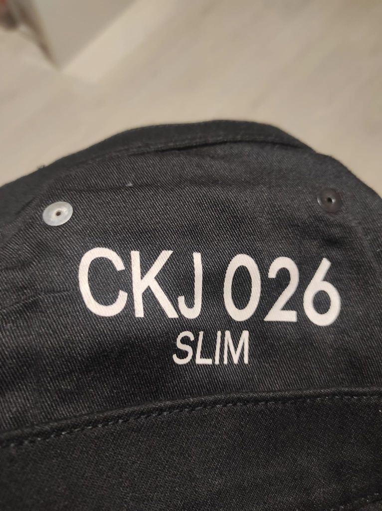 Blugi bărbați Calvin Klein CK  34/34