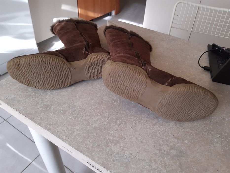 Cizme piele intoarsa mărimea 37