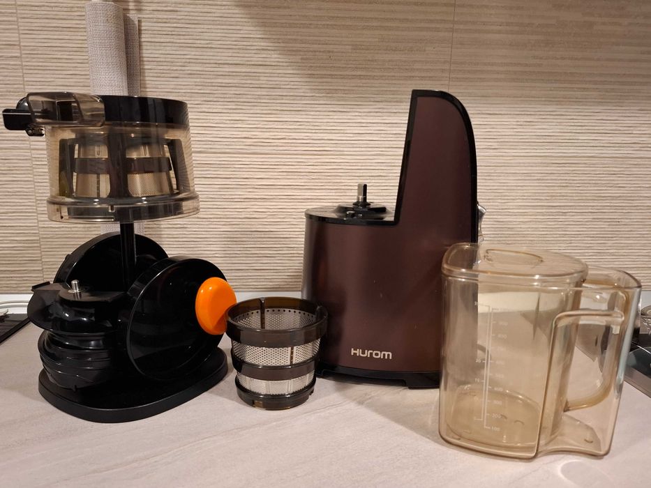 Storcator de fructe Hurom Slow Juicer HG FBE11   150W  42 RPM