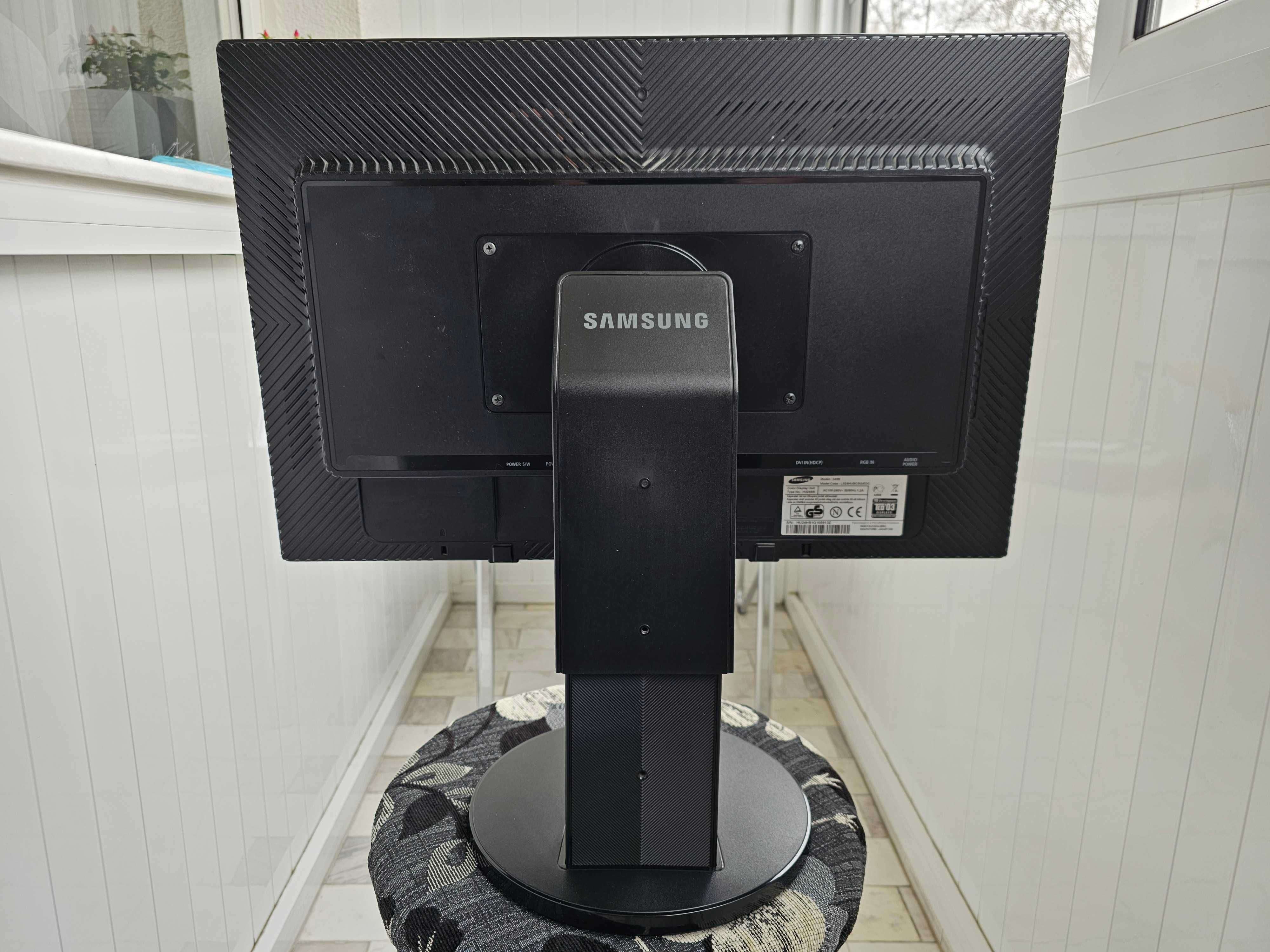 Продавам монитор за компютър Samsung SyncMaster 245B