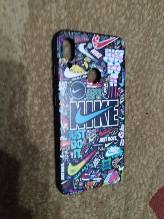 Продам чехол на редми ноут 7