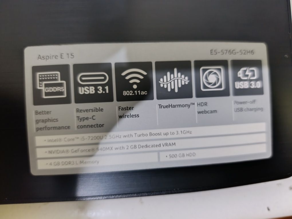 Noutbuk Acer celeron