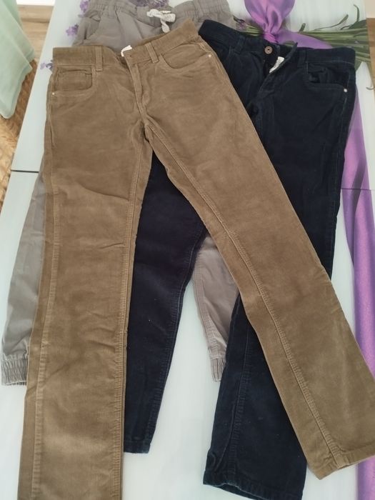 Lot pantalonii 158